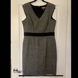 Banana Republic Gray Tweed Cap Sleeve Sheath Dress